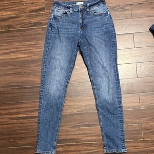 Maurices Dark Blue Skinny Jeans size women’s 4